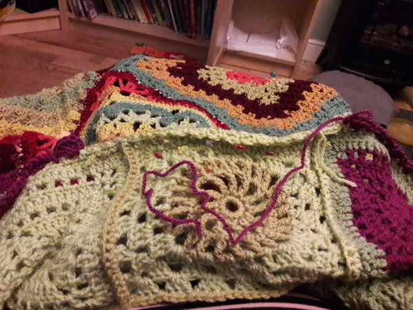 Thread 2! Woolly Hugs. Chernobyl 2018 is HERE!!!