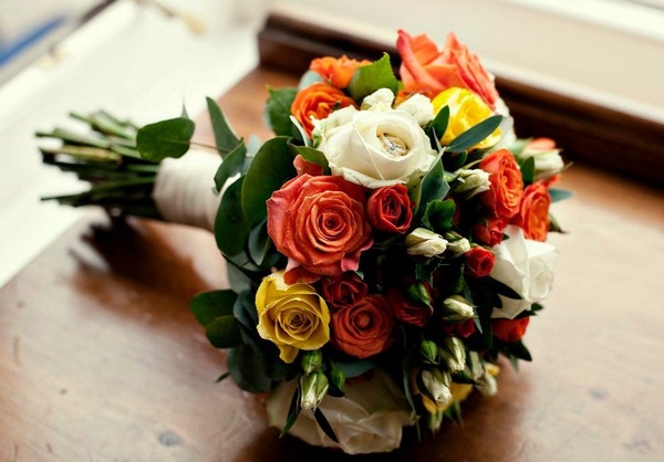 Show me your favourite bridal bouquet !