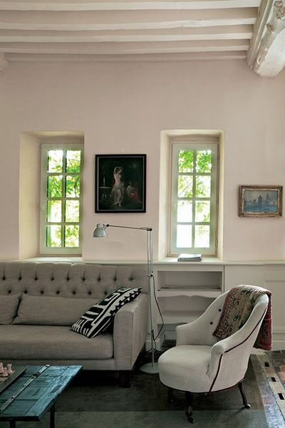 What paint colour for this room? It's a tricky one..