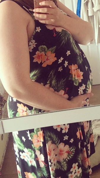 Am I looking to big for 19 weeks?