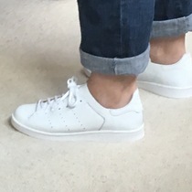 Which of these shoes should I keep?
