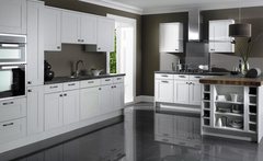 Painting a dark room dark?