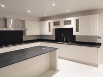 Bespoke kitchen companies (eg Sola, Roundhouse) - recommendations/to avoid?