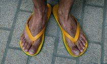 to find flip-flops at work vulgar?
