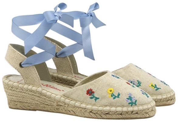 Closed toe sandals?