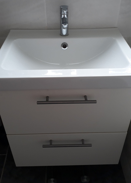 Ikea washbasin with non-Ikea taps?