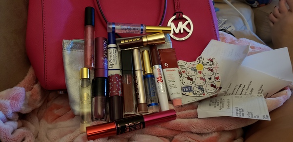 To want to see the contents of your handbag