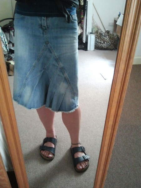 This thread is about as French as a Sainsbury's baguette