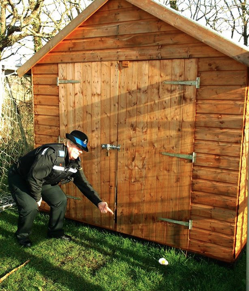 Oooo I received an anonymous letter this morning...from THE VILLAGERS 😬