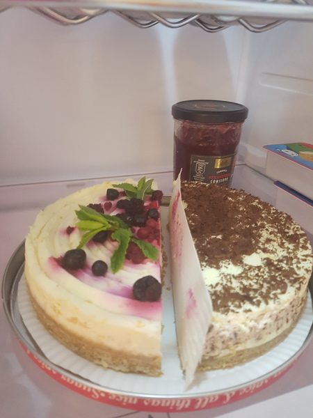 Less booze. More AF days. But still a bit damp. Not dry jan, but not a soggy summer. Support thread for reducing alcohol.