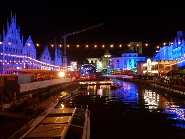 Belgium trip: stay in Brussels or Bruges?