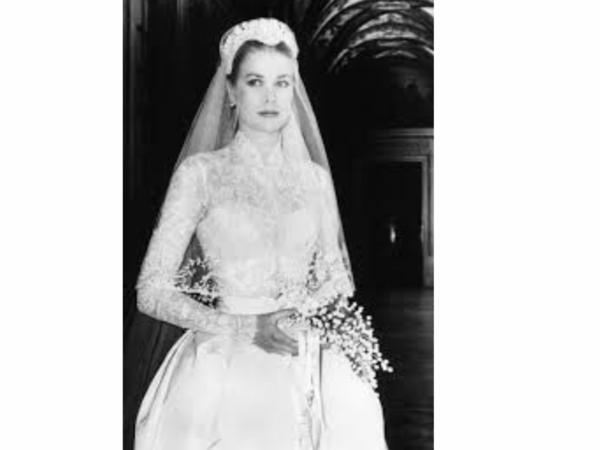 "Planning my wedding as a non-binary bride"
