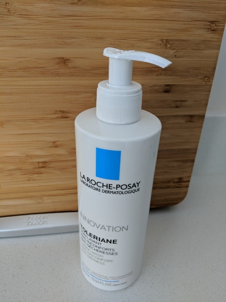 🐌 Fantastic Skincare: Tiny Lovely People who Live in your Phone and Tell You to Buy Frezyderm Velvet Face SPF50