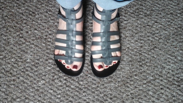 This thread is about as French as a Sainsbury's baguette