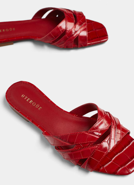 This thread is about as French as a Sainsbury's baguette