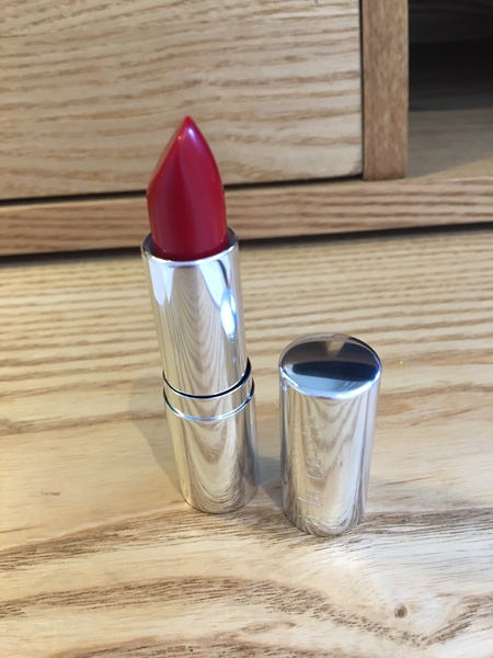 This thread is about as French as a Sainsbury's baguette