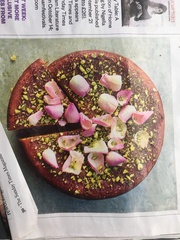 AIBU to ask for help with cake??