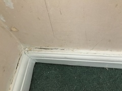 skirting board dilemma and builder worries