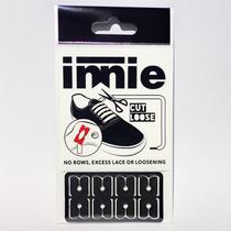 How can I tie laces on trainers/shoes so the bow doesn’t show but the shoes don’t slip?