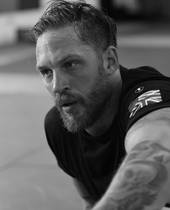To want to leave my dh for Tom Hardy