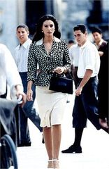 This thread is about as French as a Sainsbury's baguette