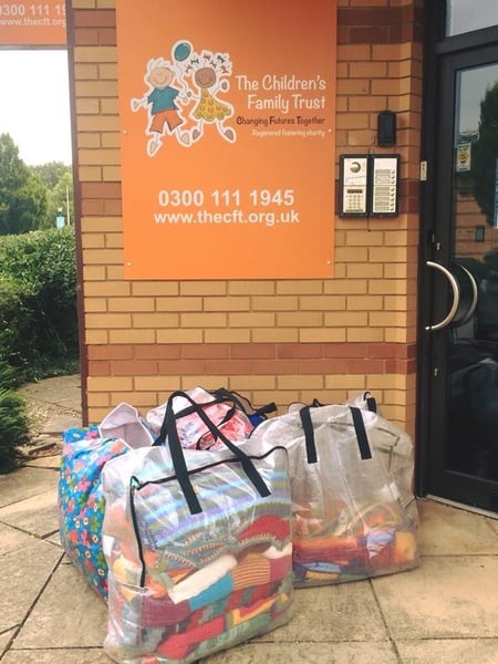 Woolly Hugs. Snugs for Looked After Children and Young People