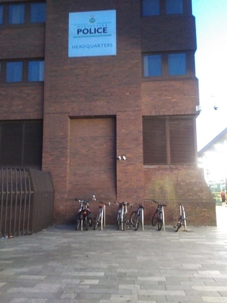 Has Liverpool One got "state of the art secure, bike parking"?