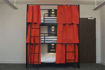 Has anyone had 3 sharing a room and been able to make it work?  If so I have questions...