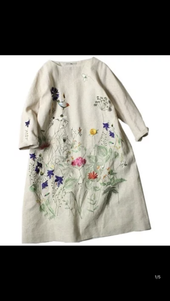 Could anyone help find this dress?
