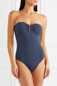 This thread is about as French as a Sainsbury's baguette