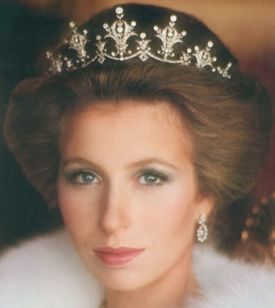 Royal Style thread: part 2
