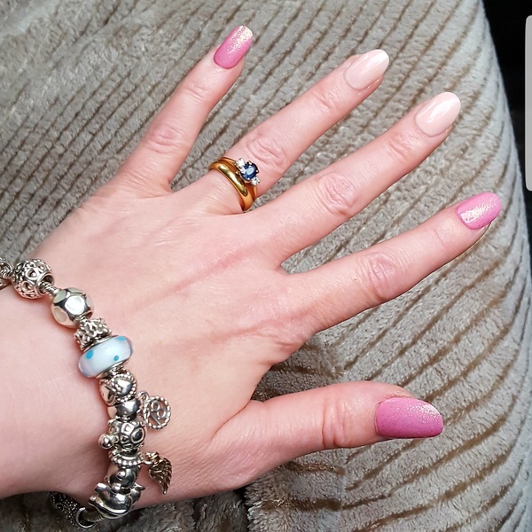 Wedding ring dilema show me yours