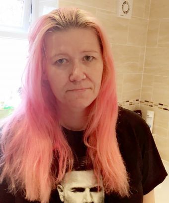 Bridesmaid won't dye her hair