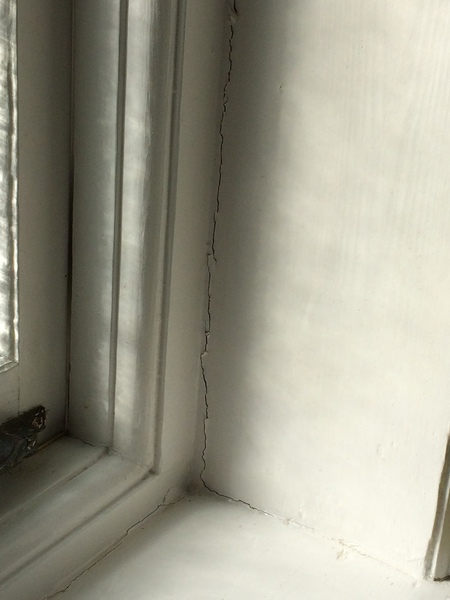Cracks appearing in the house