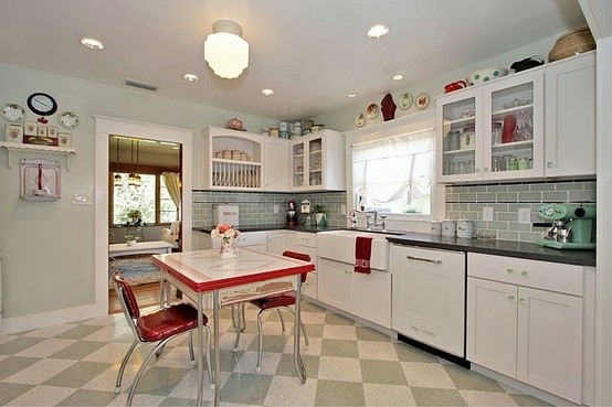 Kitchen units that won't date