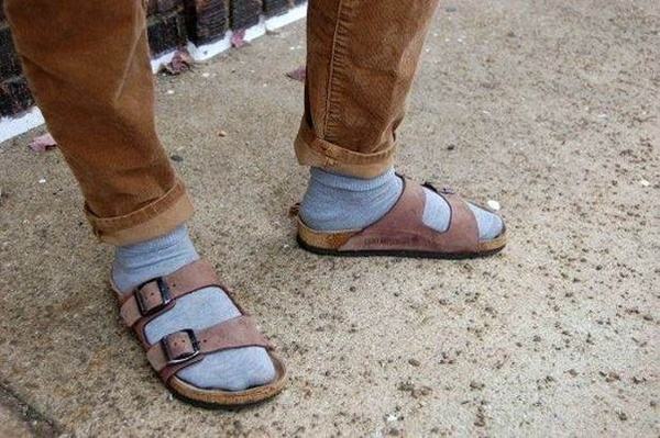 To think this new fashion looks stupid