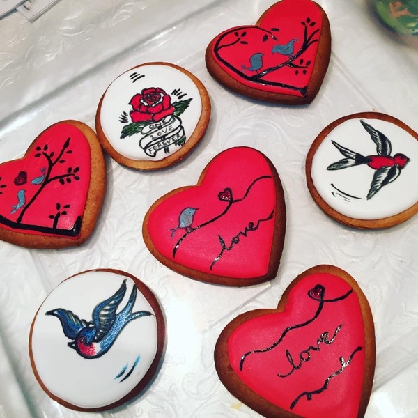 I run a cake business from home. AMA