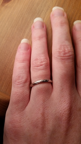 Wedding ring dilema show me yours