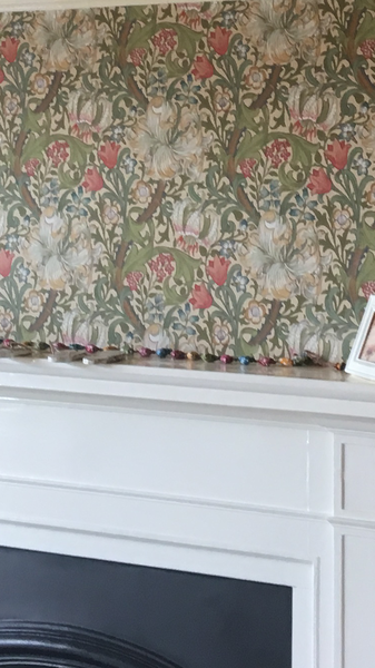 What shall I do with this wallpaper?