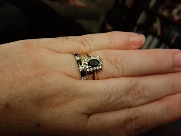 Wedding ring dilema show me yours