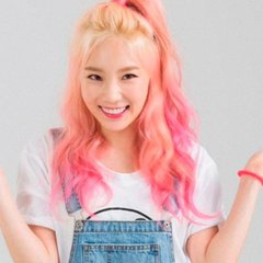 Bridesmaid won't dye her hair