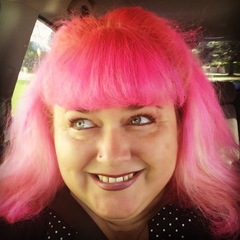 Bridesmaid won't dye her hair