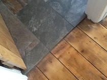 Help me choose my floor tiles, please!