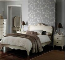Is this wallpaper naff?