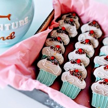 I run a cake business from home. AMA