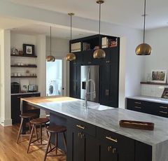 In-frame kitchens and high ceilings