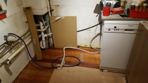 Restoring sun burnt wood