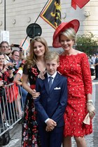 Royal Style thread: part 2