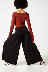 This thread is about as French as a Sainsbury's baguette