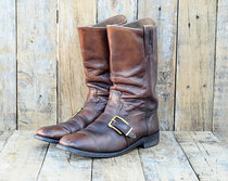 This thread is about as French as a Sainsbury's baguette